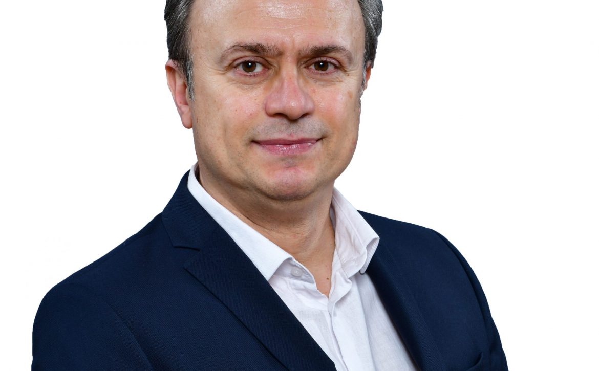 Laslo Mihail-Cristian-edit